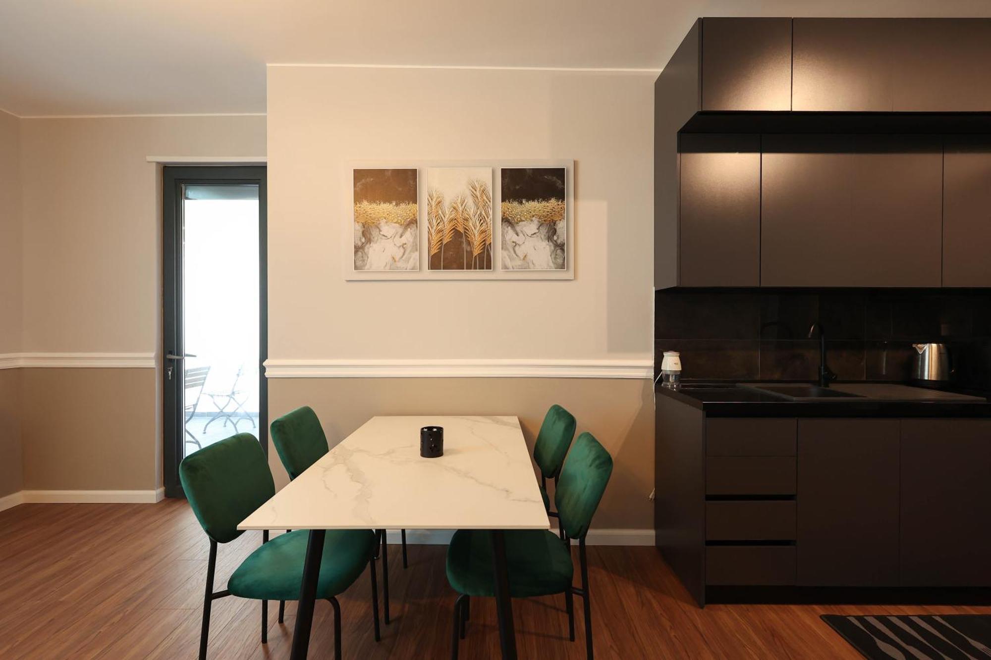 Grandstay Apartments Durrës Extérieur photo