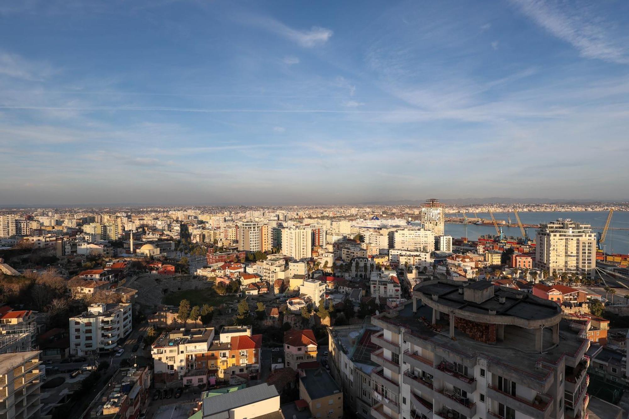 Grandstay Apartments Durrës Extérieur photo