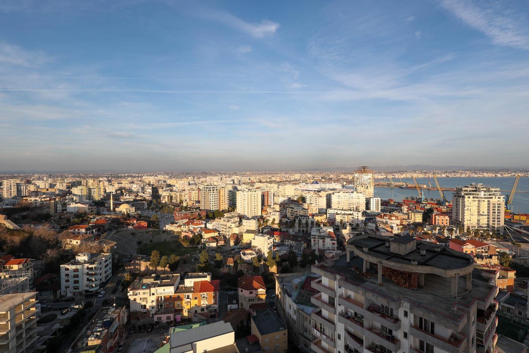 Grandstay Apartments Durrës Extérieur photo